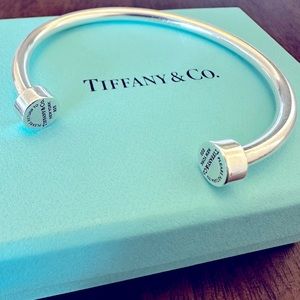 Return To Tiffany Narrow Circle Edge Cuff Bracelet in Sterling Silver